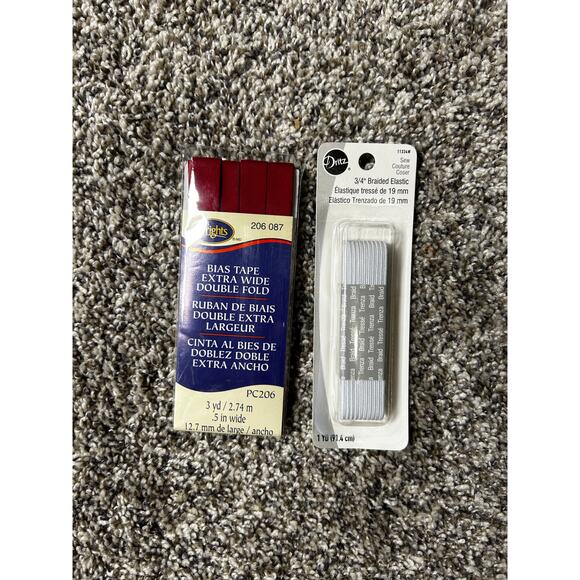 Unicorn fabric with sewing notions and patters - Picture 6 of 10